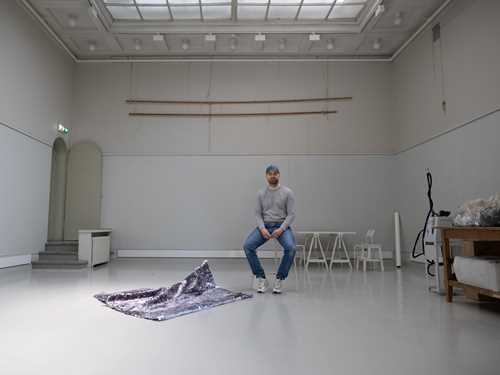 Admir Batlak at work in Munchs studio at Ekely, with his installation for the SOLO OSLO exhibition. 