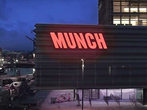 The new sign on MUNCH in Bjørvika